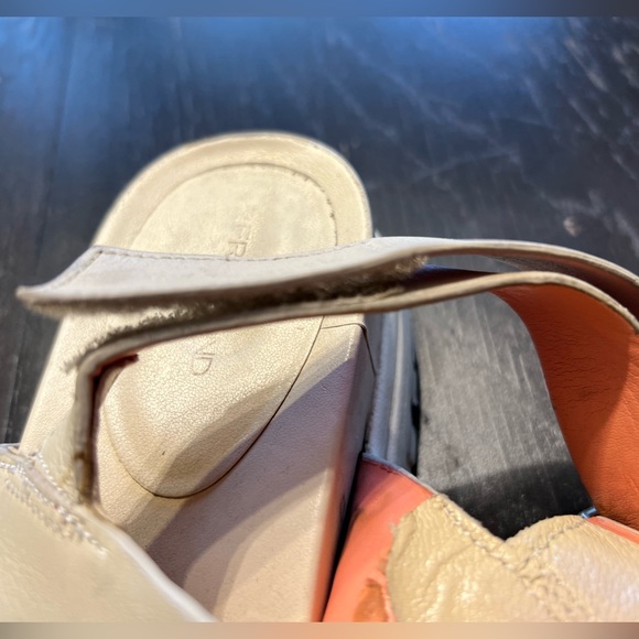 Cole Haan Sandals, Size 10 - Picture 8 of 9